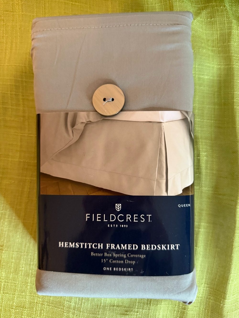 NEW Fieldcrest Hemstitch Framed Cotton Bedskirt in Grey - Queen